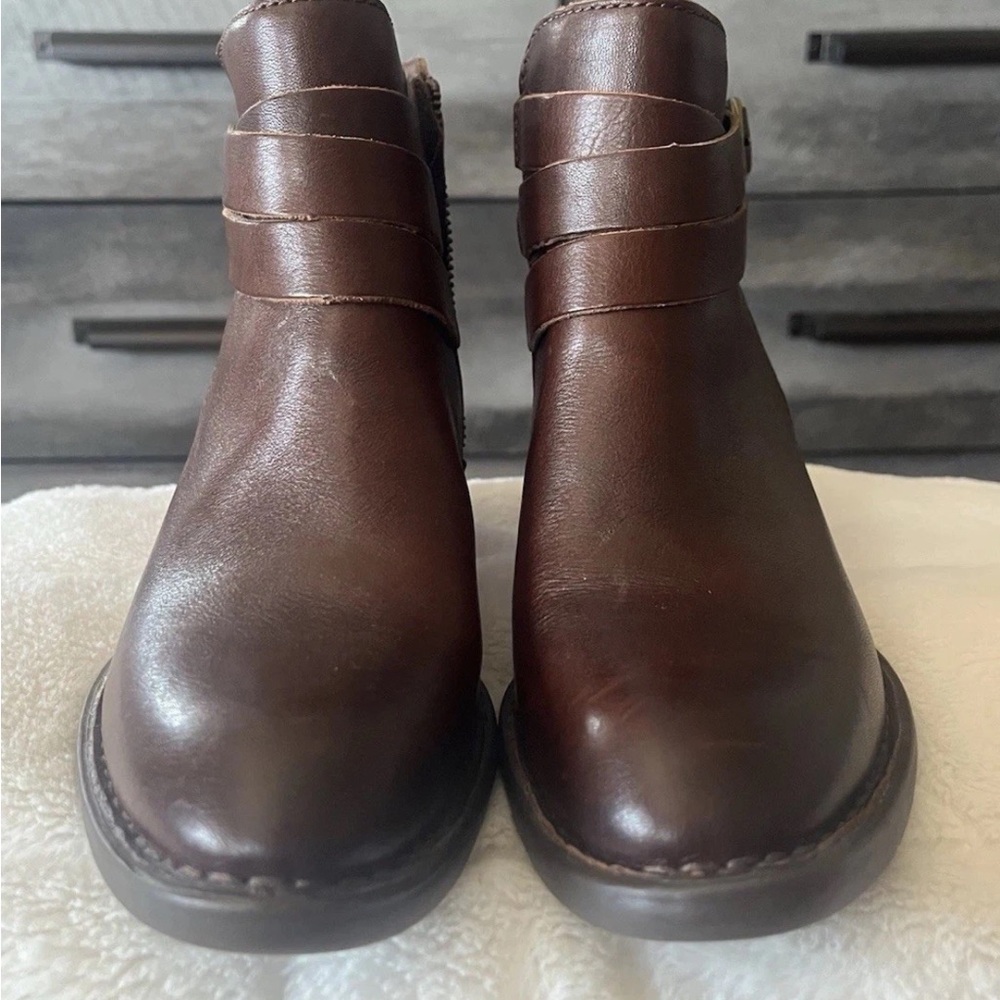 Born Men's Rich Brown Leather Boots